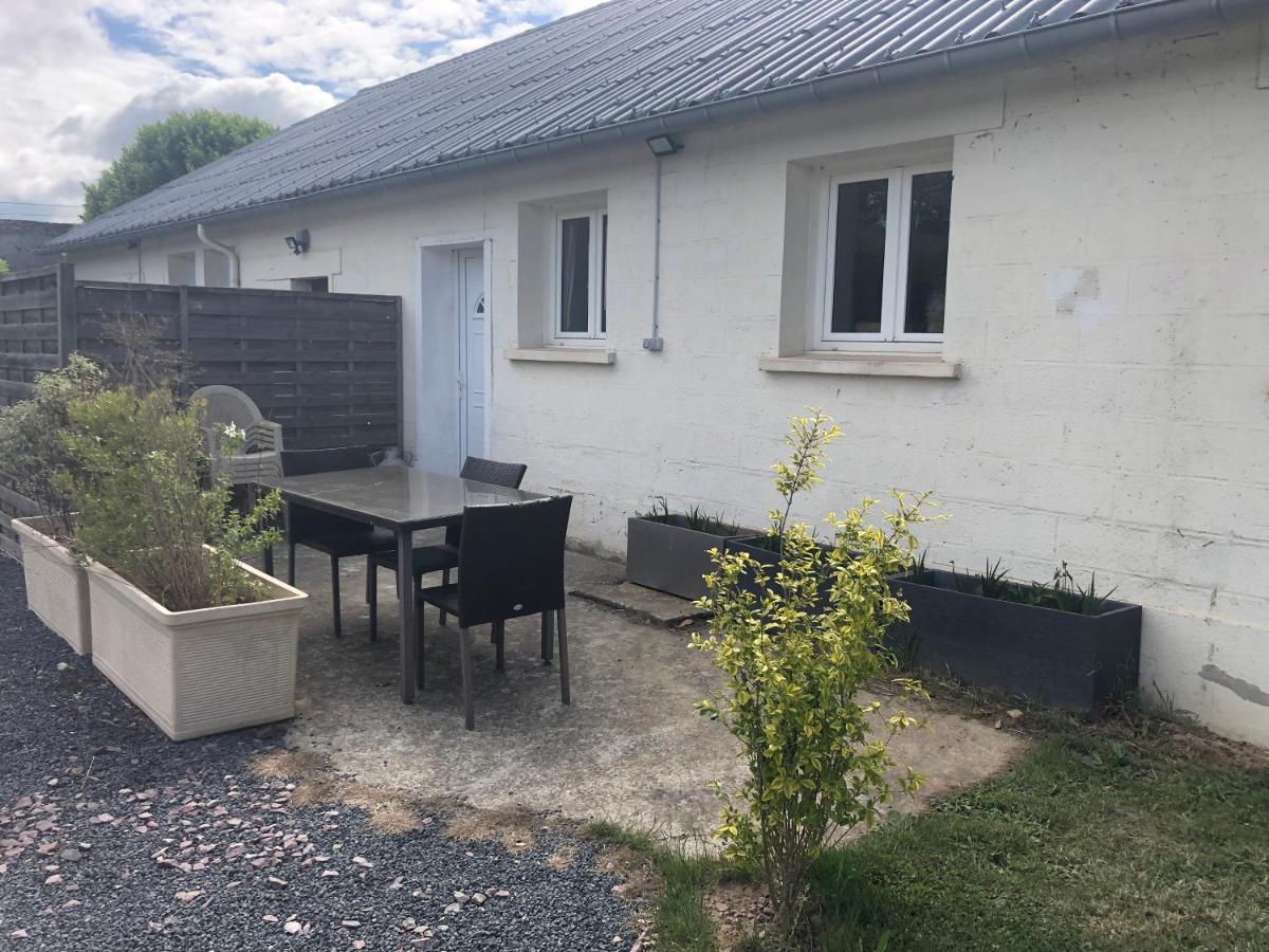 Les Gites De La Mare Saint-Manvieu-Norrey Exterior photo